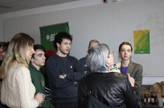 Débat inversé sur la décroissance avec les Jeunes Ecologistes Ile de France