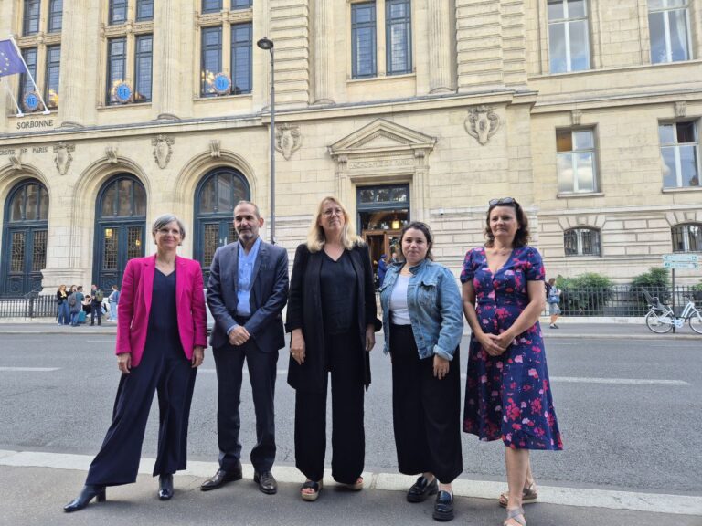 Nous portons vos préoccupations concernant l’école publique auprès de la rectrice de l’académie de Paris !